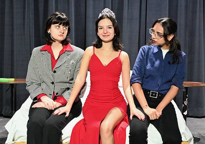 Galveston College students, from left to right, Annie Homer, Daniella Fink and Isabelle Hernandez rehearsing for the GC Theatre production of “The Taming.”